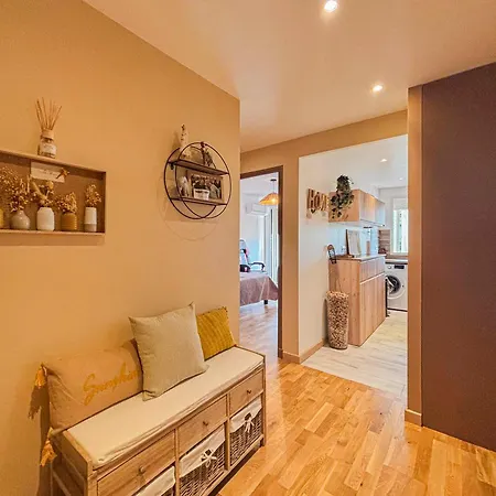Apartman Entre Et Ville, Cocon Avec Terrasse - 3 Pers *